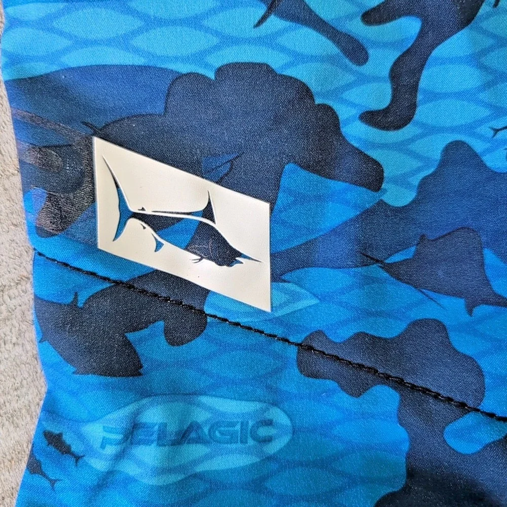 Pelagic 4 Tek Board Shorts Men's 38 Blue Fish Camouflage Performance Zip Pocket - Picture 7 of 8
